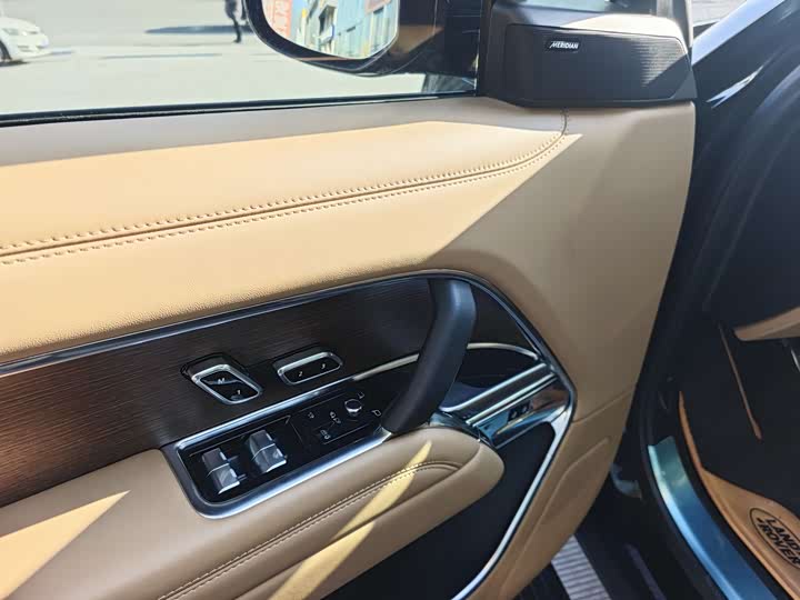 Фото 8 - Land Rover Range Rover