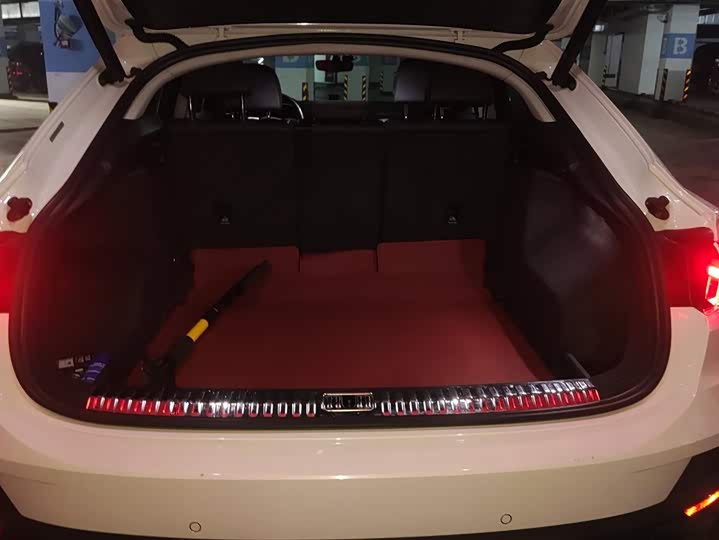 Фото 4 - Audi Q3 Sportback