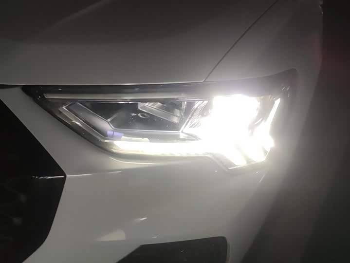 Фото 5 - Audi Q3 Sportback