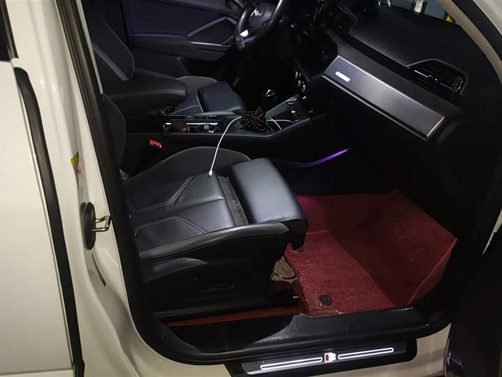 Фото 8 - Audi Q3 Sportback