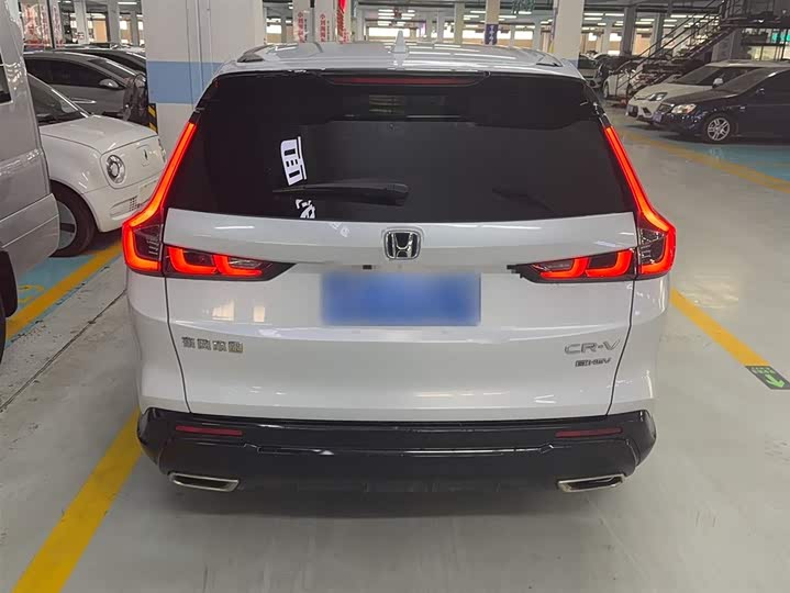 Фото 6 - Honda CR-V