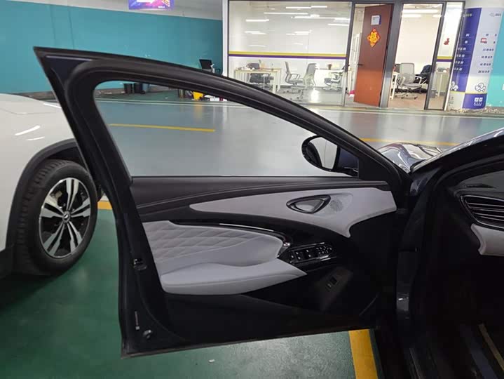 Фото 7 - BYD Seal