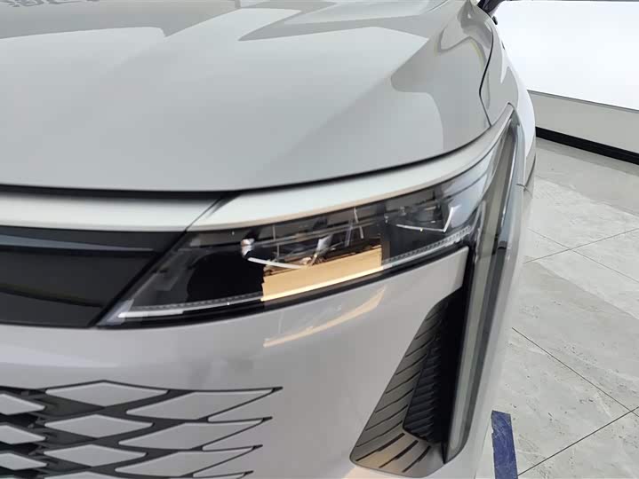 Фото 5 - Exeed RX C-DM Hybrid