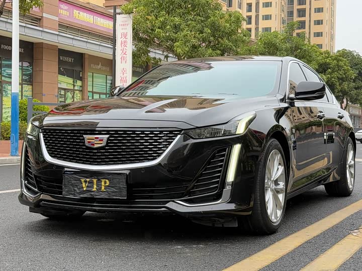 Фото 1 - Cadillac CT5