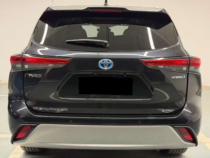 Фото 8 - Toyota Highlander