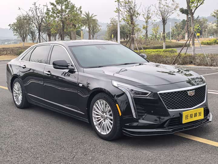Фото 1 - Cadillac CT6