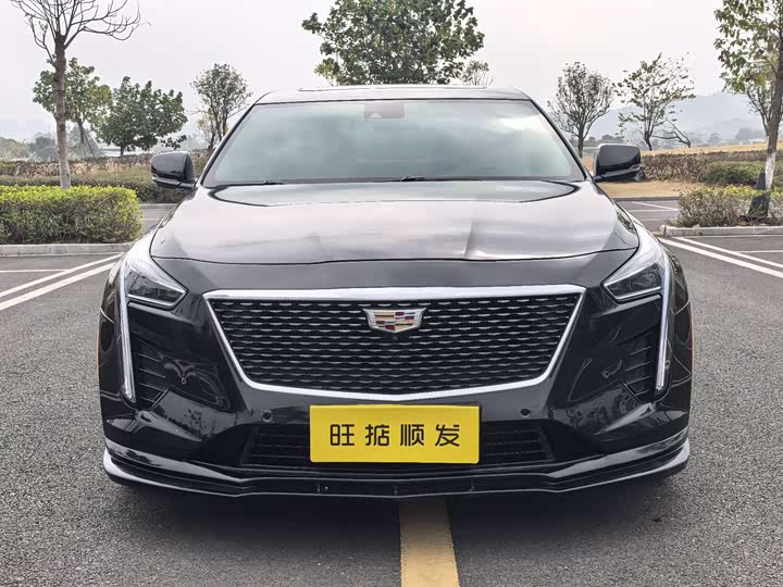 Фото 2 - Cadillac CT6