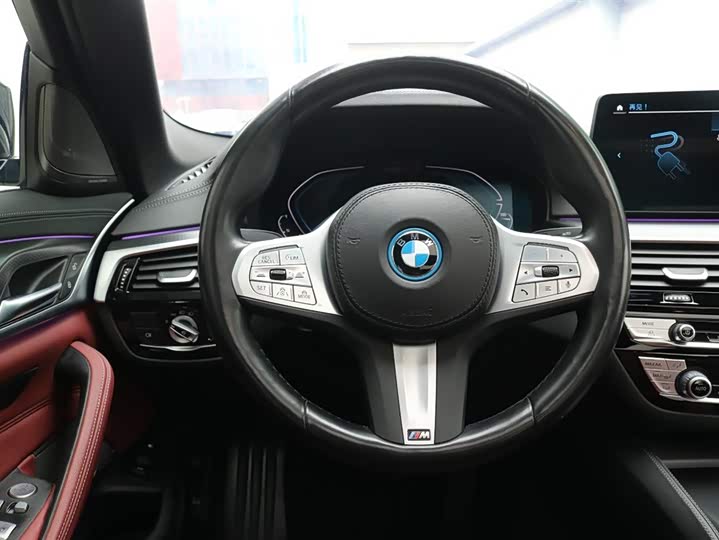 Фото 7 - BMW 5 Series Hybrid