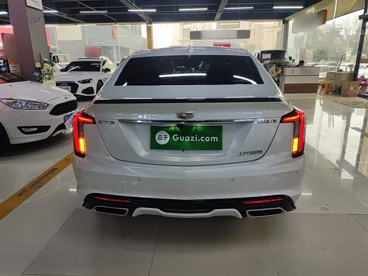Фото 6 - Cadillac CT5