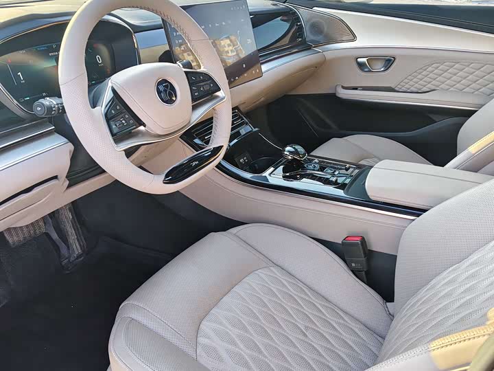 Фото 4 - BYD Han