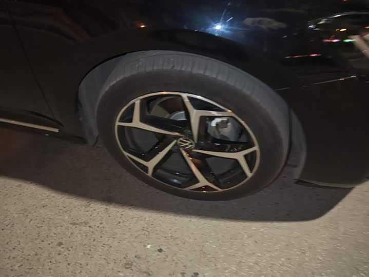 Фото 6 - Volkswagen Passat