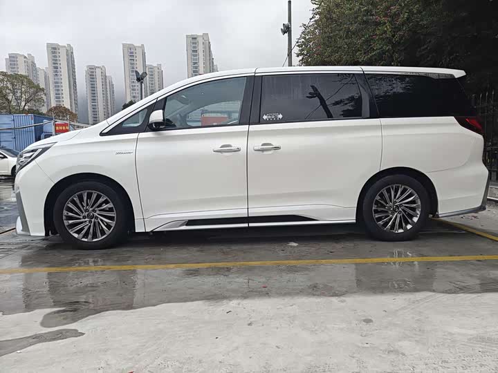 Фото 5 - GAC Trumpchi M8