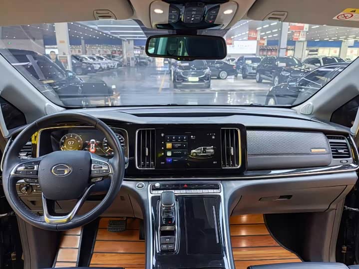 Фото 9 - GAC Trumpchi M8