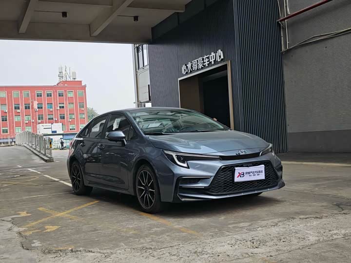 Фото 3 - Toyota Levin