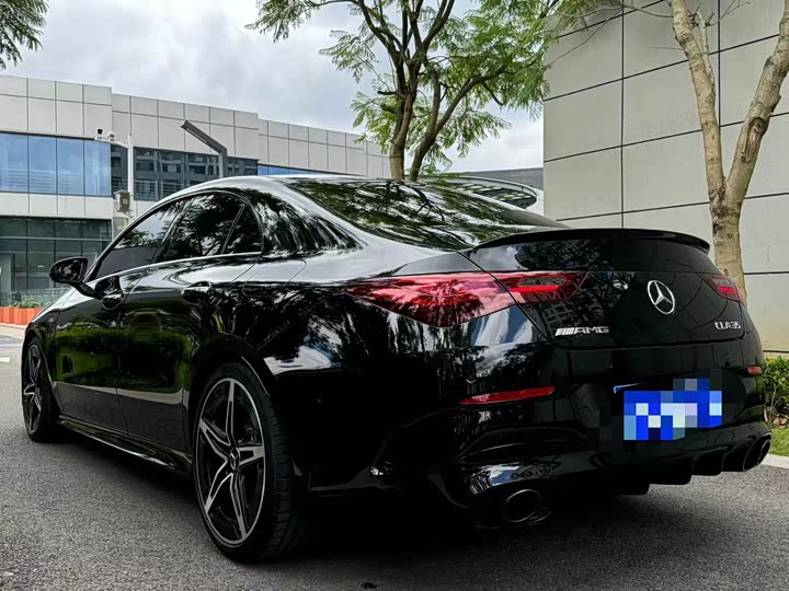 Фото 7 - Mercedes-Benz CLA-Class AMG