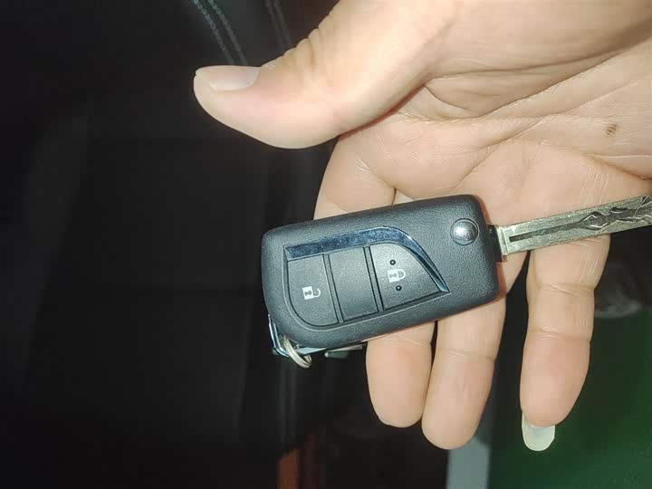 Фото 9 - Toyota Frontlander