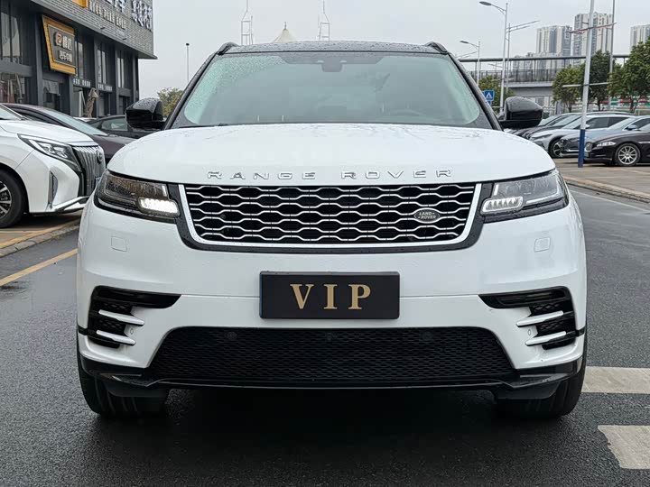 Фото 2 - Land Rover Range Rover Velar