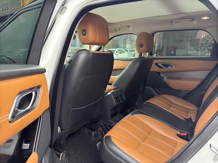 Фото 5 - Land Rover Range Rover Velar