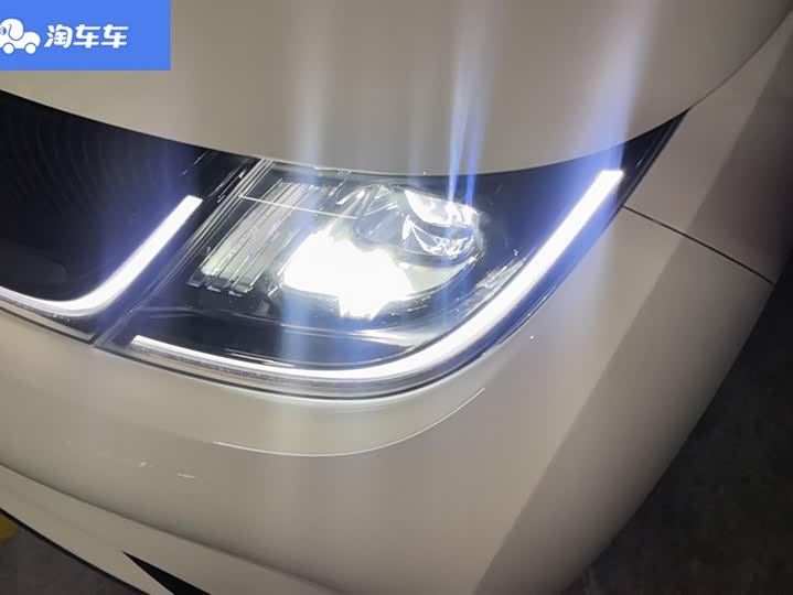 Фото 5 - BYD Dolphin