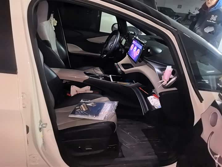 Фото 8 - BYD Dolphin