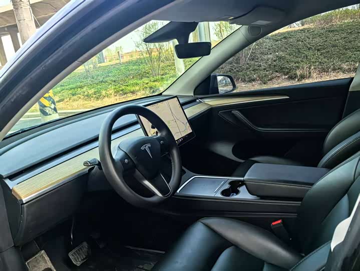 Фото 5 - Tesla Model Y