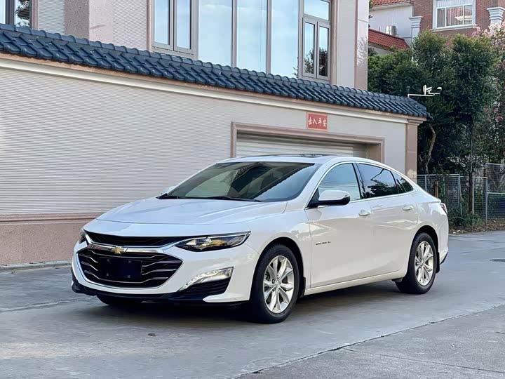 Фото 1 - Chevrolet Malibu XL