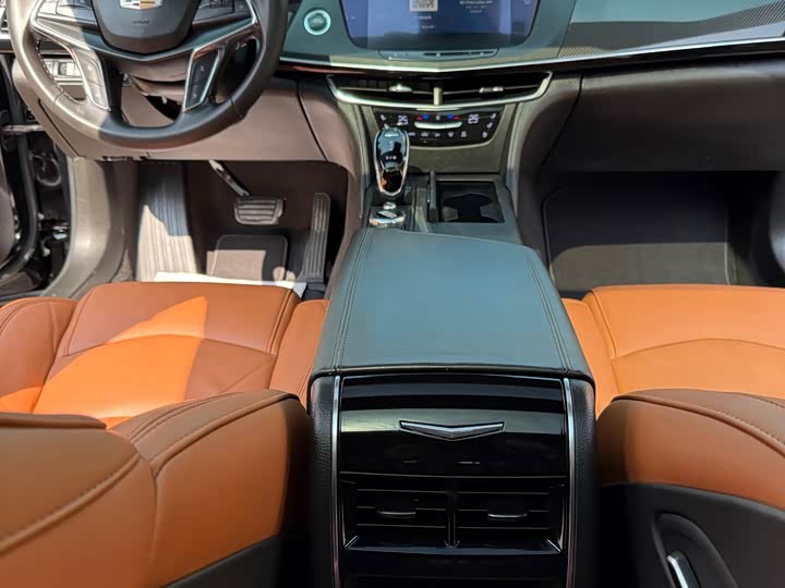 Фото 4 - Cadillac CT6