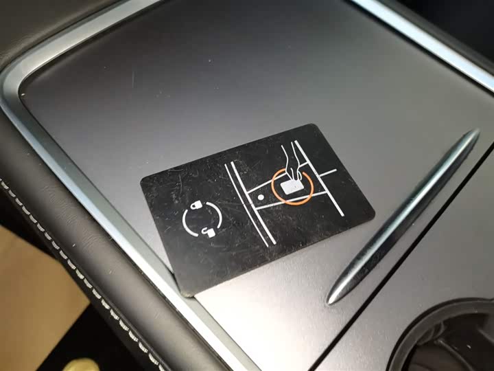 Фото 9 - Tesla Model Y