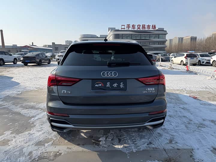 Фото 5 - Audi Q3