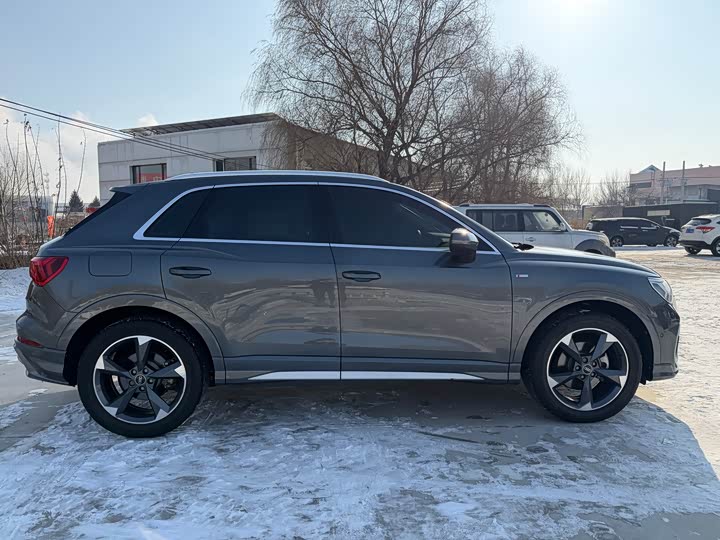 Фото 7 - Audi Q3