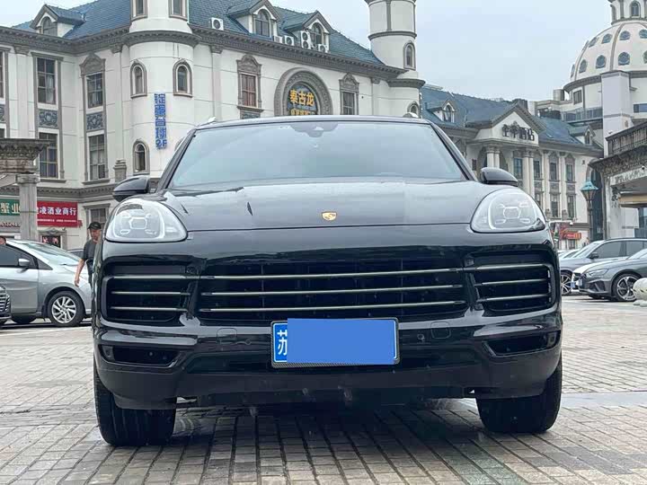 Фото 2 - Porsche Cayenne