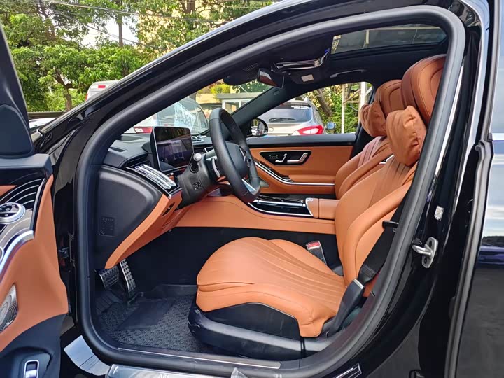 Фото 7 - Mercedes-Benz S-Class