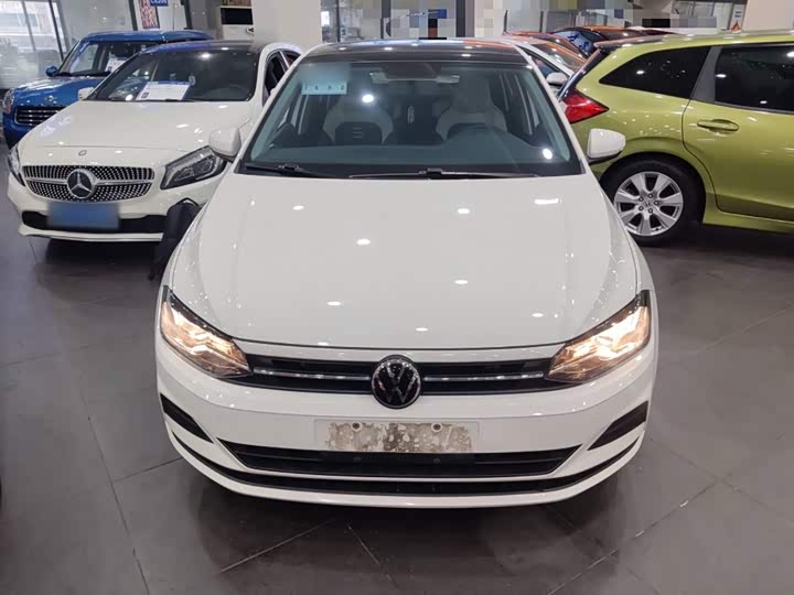 Фото 3 - Volkswagen Polo