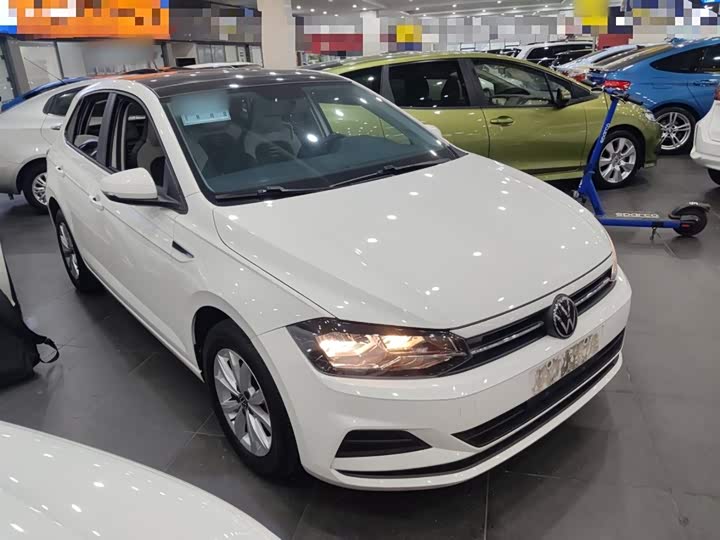 Фото 4 - Volkswagen Polo