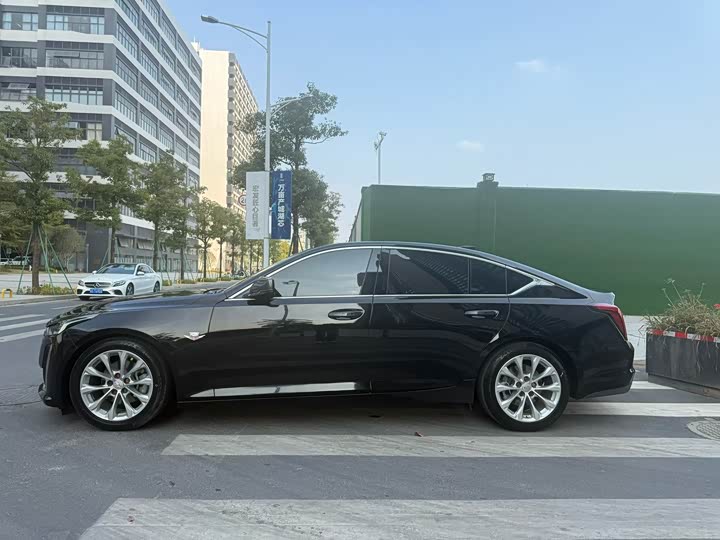 Фото 3 - Cadillac CT5