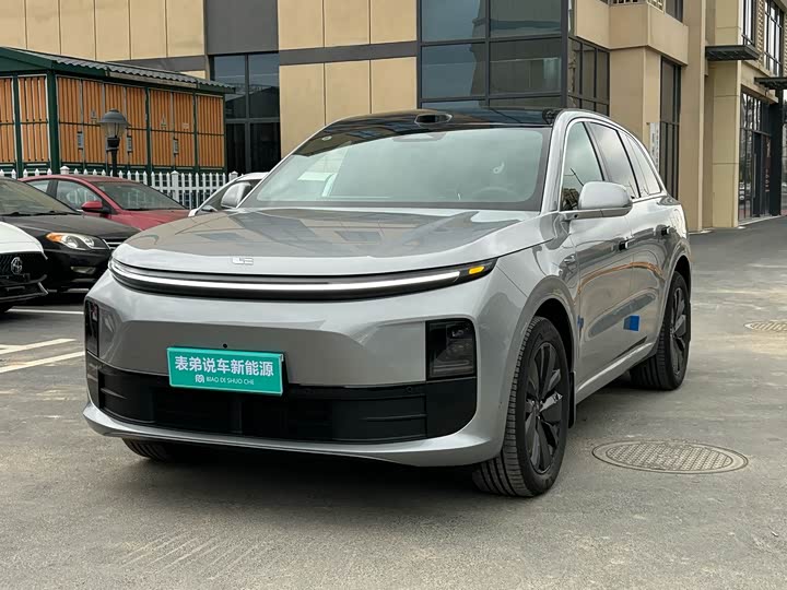 Фото 1 - LiXiang L6