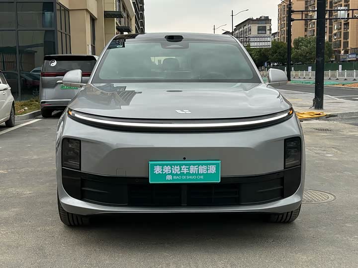 Фото 2 - LiXiang L6