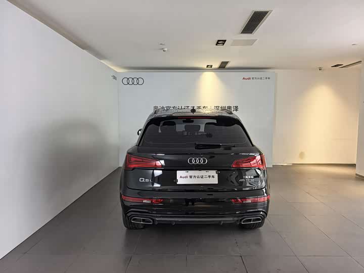 Фото 4 - Audi Q5L