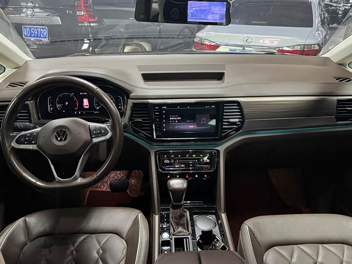 Фото 8 - Volkswagen Viloran