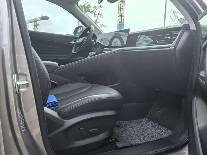 Фото 4 - Roewe RX5