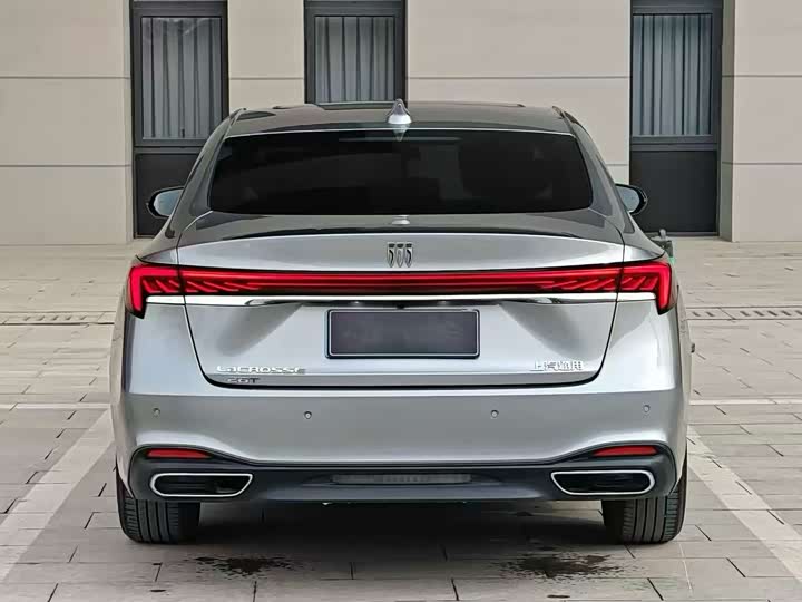 Фото 5 - Buick LaCrosse