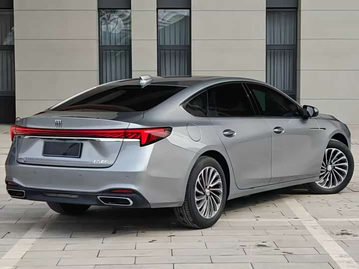 Фото 6 - Buick LaCrosse