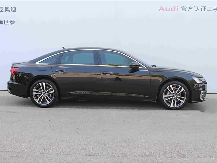 Фото 2 - Audi A6L