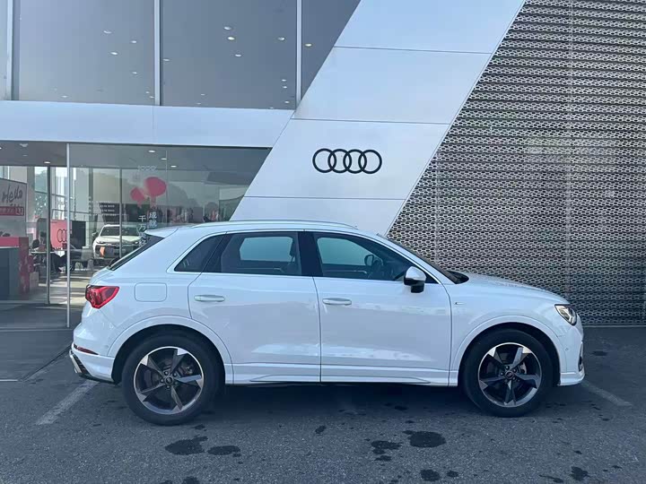 Фото 3 - Audi Q3