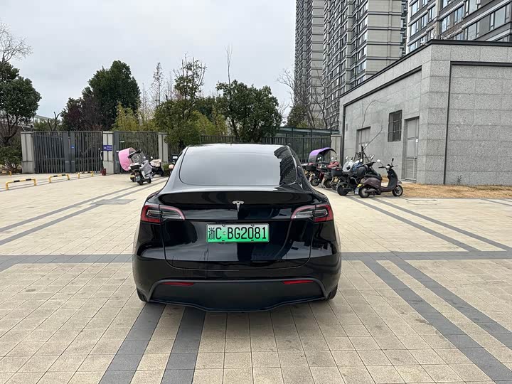 Фото 7 - Tesla Model Y