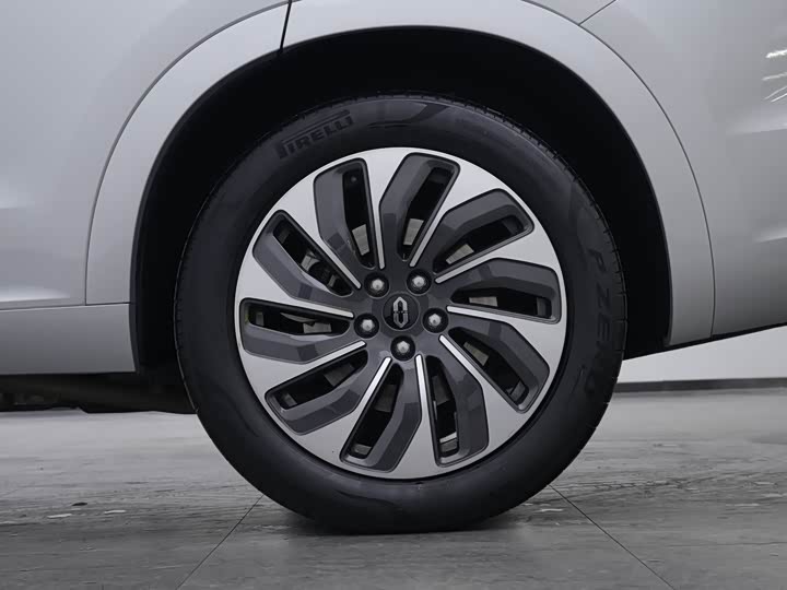 Фото 9 - Aito M7