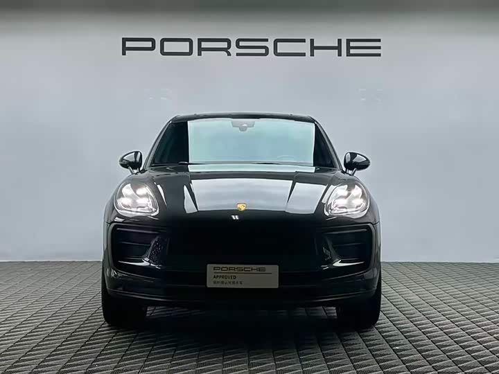 Фото 2 - Porsche Macan