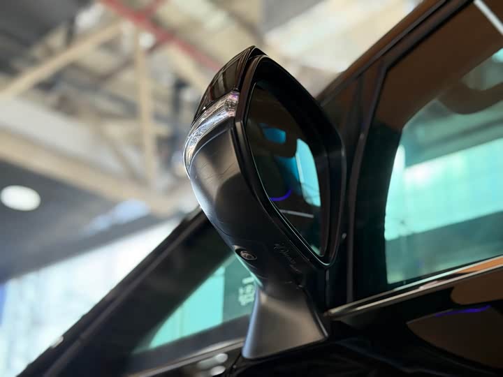 Фото 7 - Toyota Alphard