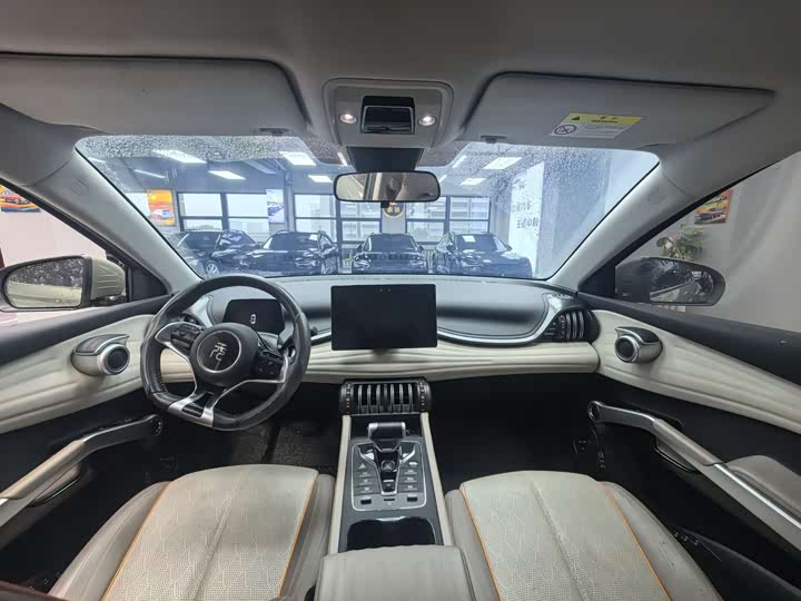 Фото 6 - BYD Yuan Plus