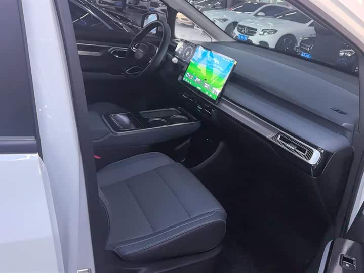 Фото 8 - GAC Aion Y